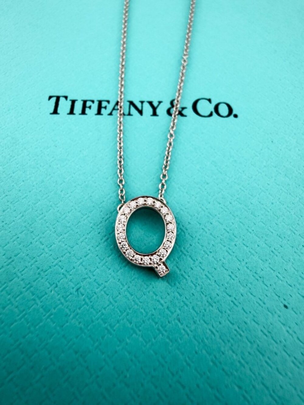 Tiffany & Co. Letter Q Initial Pave Diamond Platinum Necklace 16in Retired RARE